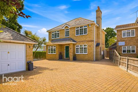 4 bedroom detached house for sale, Byford Close, Rayleigh