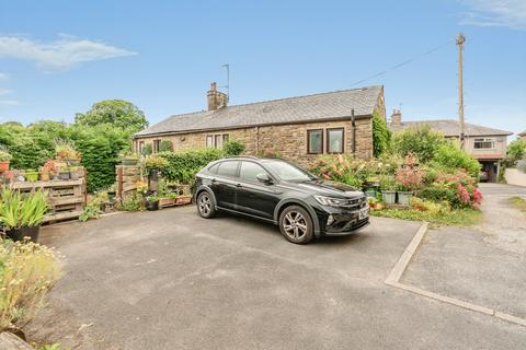 4 bedroom detached house for sale, Causeway, Foulridge, Lancashire, BB8