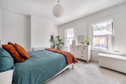 2 bedroom terraced house for sale, Victoria Road, Uxbridge