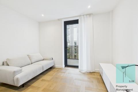 1 bedroom apartment to rent, 3 Boxwood Gardens, London E1W