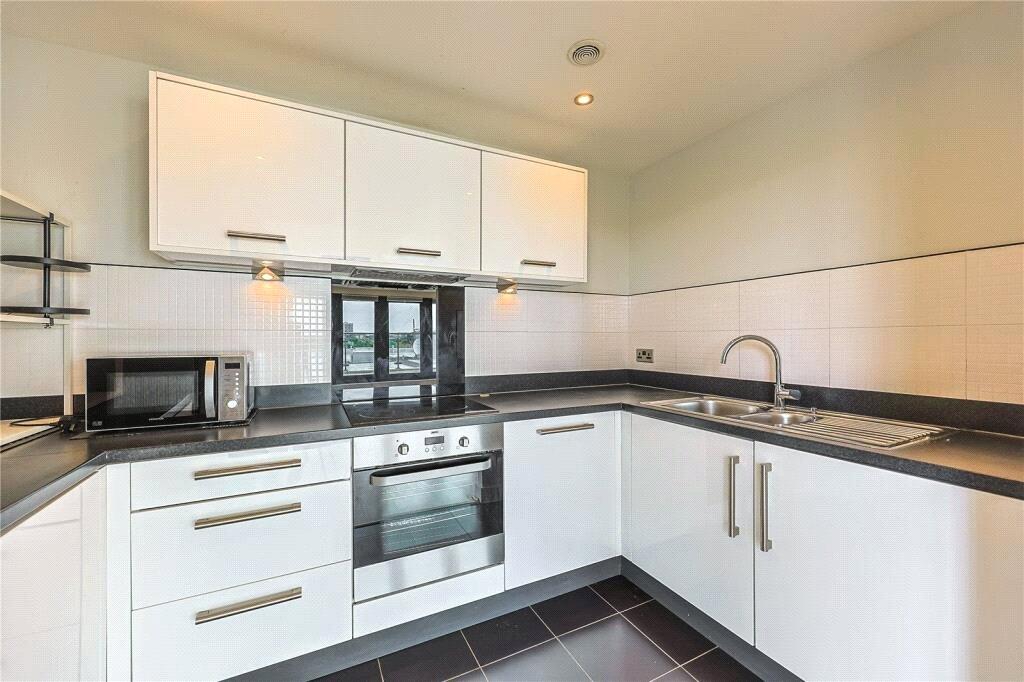 Apartment in London - View 4