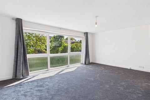 Addiscombe Road, Croydon, CR0