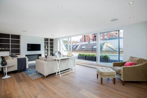 4 bedroom terraced house to rent, Queens Mews, Bayswater, London, W2
