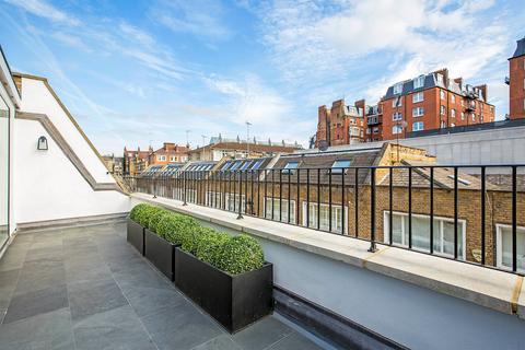 4 bedroom terraced house to rent, Queens Mews, Bayswater, London, W2