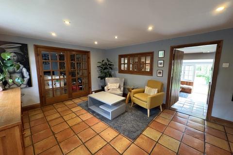 4 bedroom detached house for sale, Riverside Cottages, Old Great North Road, Stibbington, Cambridgeshire PE8 6LR