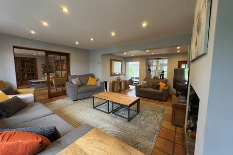 4 bedroom detached house for sale, Riverside Cottages, Old Great North Road, Stibbington, Cambridgeshire PE8 6LR