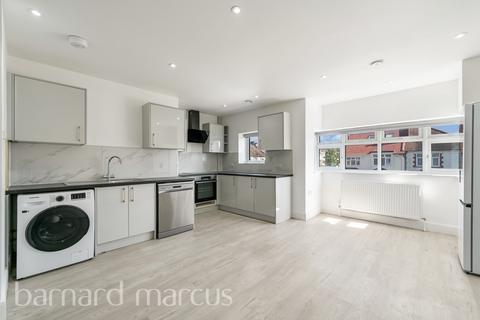 2 bedroom flat to rent, Parkfield Road, FELTHAM