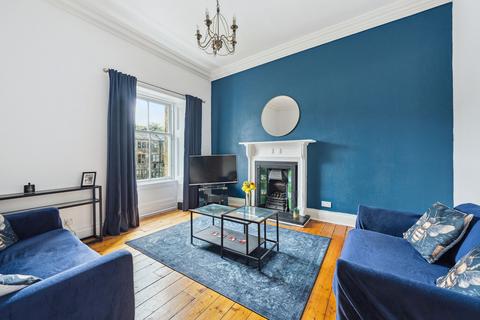 2 bedroom flat for sale, Westbourne Gardens, Flat 2/1, Dowanhill, Glasgow, G12