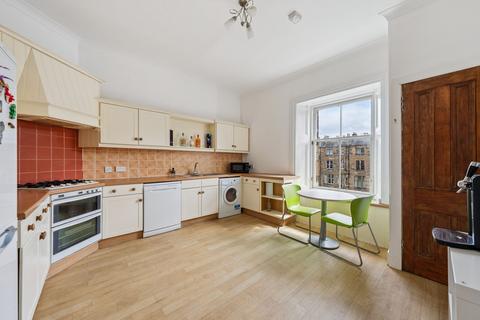 2 bedroom flat for sale, Westbourne Gardens, Flat 2/1, Dowanhill, Glasgow, G12