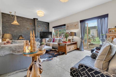 4 bedroom detached house for sale, The Green, Sheffield, South Yorkshire, S17