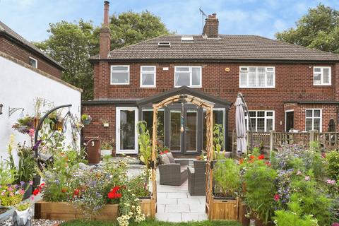 3 bedroom semi-detached house for sale, Sunnyridge Avenue, Pudsey