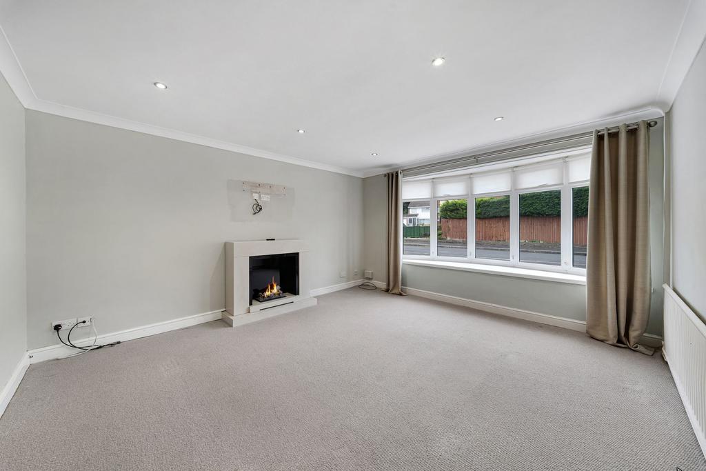 House in Knowsley, Halewood - More