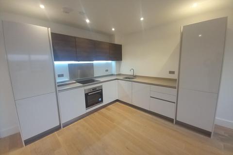 2 bedroom apartment to rent, Romney Place, MAIDSTONE, ME15