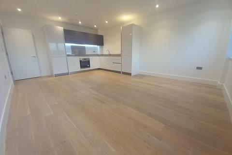 2 bedroom apartment to rent, Romney Place, MAIDSTONE, ME15