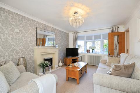 2 bedroom detached house for sale, Parkfield Close, Hartlebury, Kidderminster