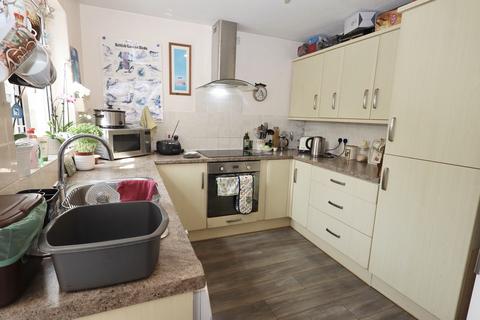 2 bedroom semi-detached house for sale, Golding Close, Wells
