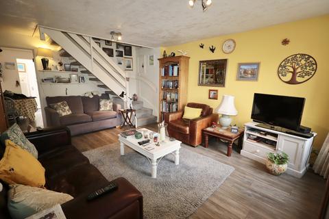 2 bedroom semi-detached house for sale, Golding Close, Wells