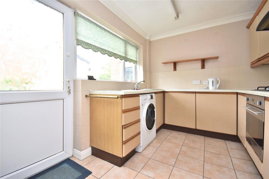 House in Leeds, West Yorkshire - View 3