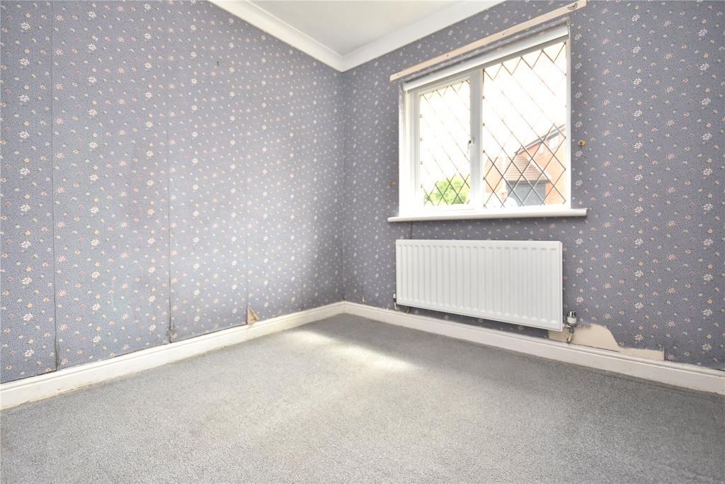 House in Leeds, West Yorkshire - View 5