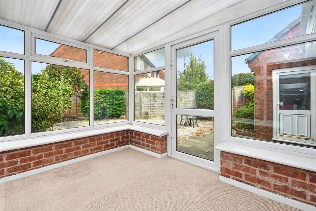 House in Leeds, West Yorkshire - View 6