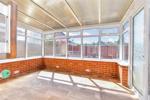 3 bedroom end of terrace house for sale, Queenborough Road, Sheerness ME12