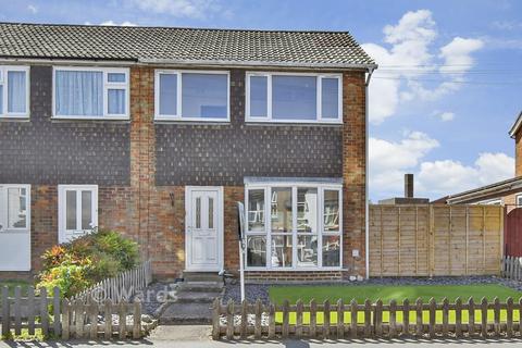 3 bedroom end of terrace house for sale, Queenborough Road, Sheerness ME12