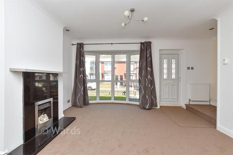 3 bedroom end of terrace house for sale, Queenborough Road, Sheerness ME12