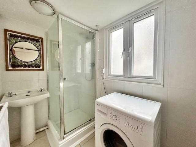 Utility room, utility