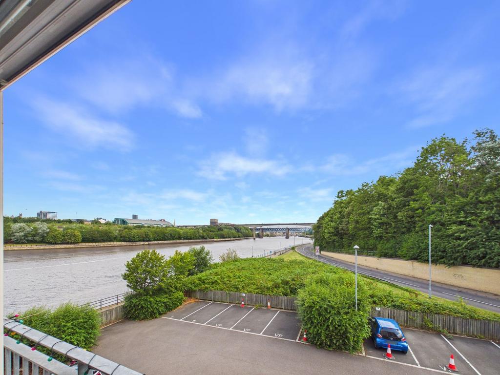 Apartment in Gateshead, North East - More
