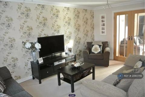 4 bedroom detached house to rent, Windfall Way, Gloucester, GL2