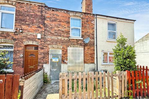 2 bedroom terraced house for sale, Dickenson Terrace, Gainsborough, Lincoln, Lincolnshire, DN21 1BZ