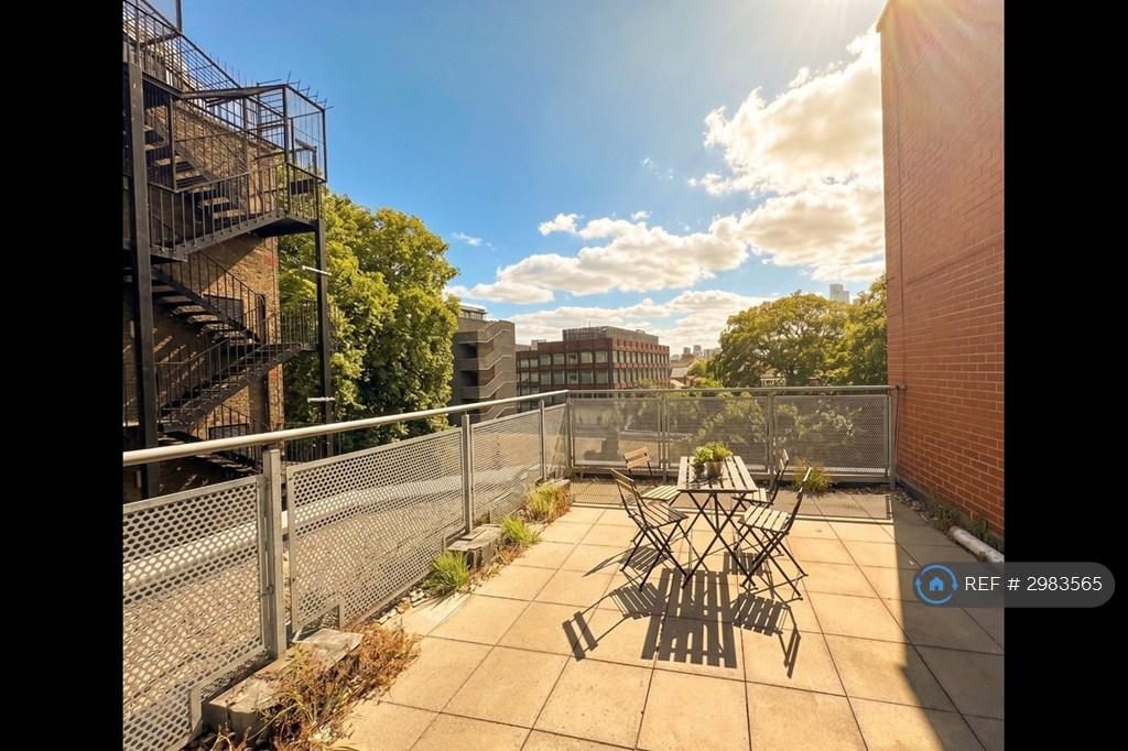 Apartment in London - View 5