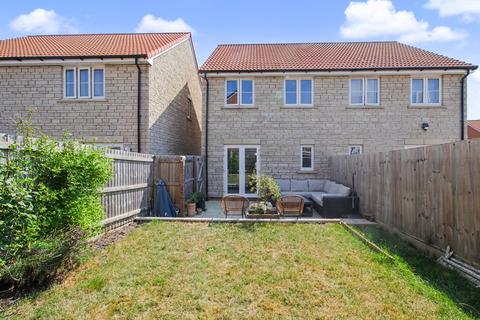 3 bedroom semi-detached house for sale, Foxlands Close, Walton