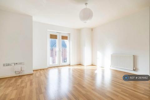 2 bedroom semi-detached house to rent, Lundy Walk, Milton Keynes, MK3