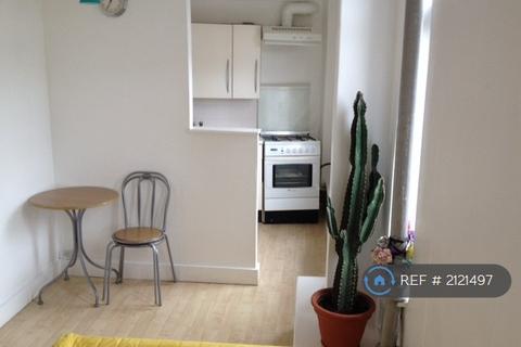 1 bedroom flat to rent, Rainville Rd, London, W6