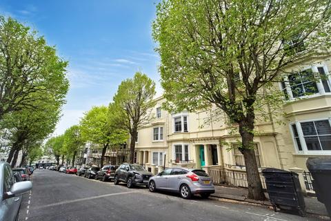 1 bedroom flat for sale, Basement Flat, 51 York Road, East Sussex, BN3 1DJ