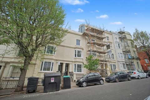 1 bedroom flat for sale, Basement Flat, 51 York Road, East Sussex, BN3 1DJ