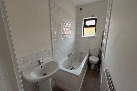 3 bedroom terraced house to rent, Princess Street, Barnsley