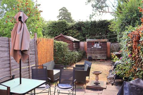 2 bedroom terraced house for sale, Nightingale Close, Farnborough GU14