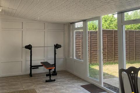 3 bedroom semi-detached house for sale, Curtis Ave, Abingdon, United Kingdom, OX14