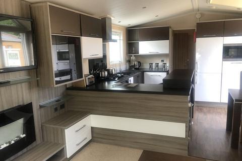 2 bedroom lodge for sale, Cheddar Woods Resort & Spa, Axbridge Road, Cheddar BS27