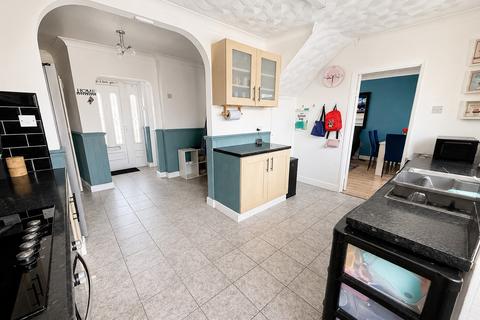 3 bedroom terraced house for sale, Turner Avenue, Gosport