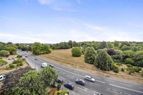 1 bedroom retirement property for sale, London Road, Patcham, Brighton