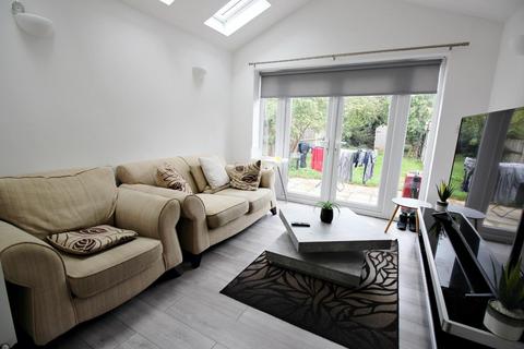 2 bedroom flat to rent, Abbey Terrace, Abbey Wood