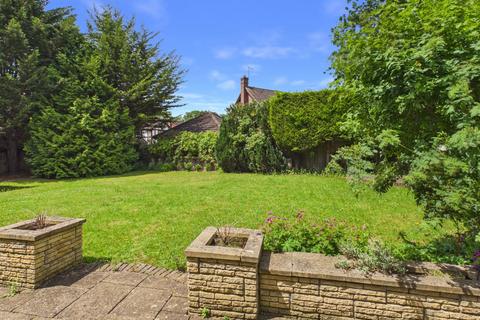 5 bedroom detached house for sale, Hammond End, Farnham Common, Buckinghamshire, SL2
