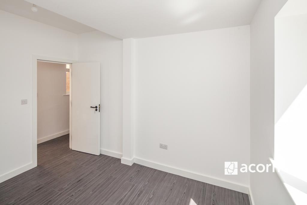 Apartment in London - View 3