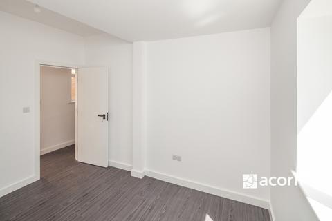undefined, Upper Tulse Hill London SW2