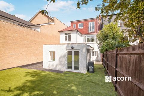 undefined, Upper Tulse Hill London SW2