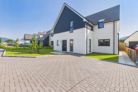 4 bedroom detached house for sale, Lairig Ghru View, Aviemore