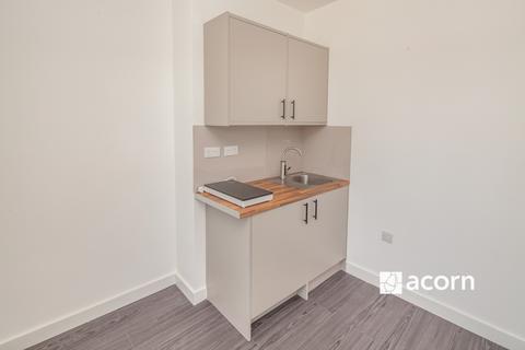 undefined, Upper Tulse Hill London SW2